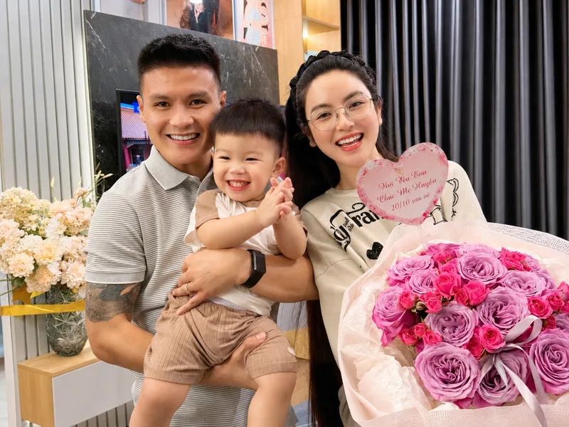 Gia đình là điểm tựa tinh thần giúp Quang Hải cân bằng cuộc sống và duy trì động lực thi đấu